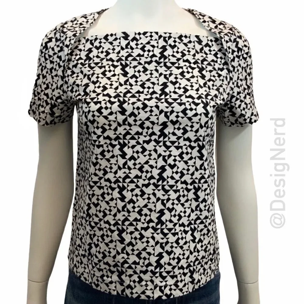 KATE SPADE FOLD OVER TOP IN TINY QUILT PRINT BLACK & WHITE XS COTTON POPLIN